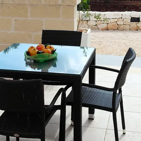 Demetra Couette-café 4*