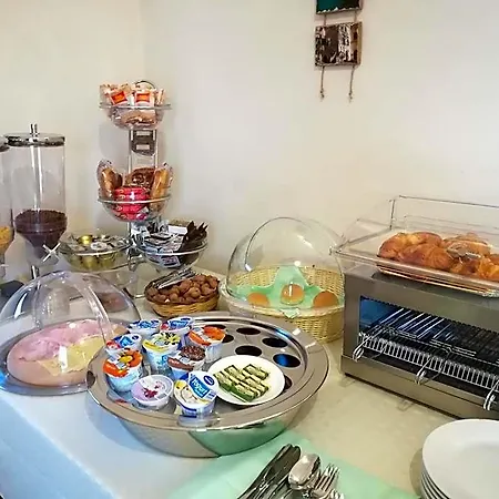 B&B Demetra 카로비그노