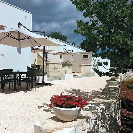 Demetra 4*