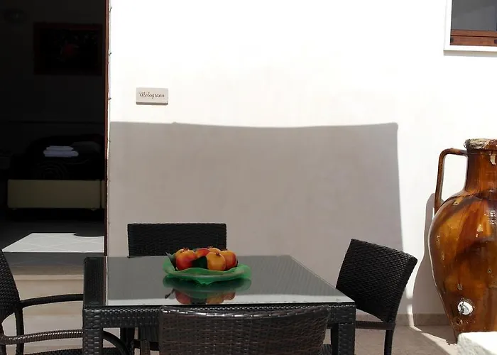 לינה וארוחת בוקר Demetra